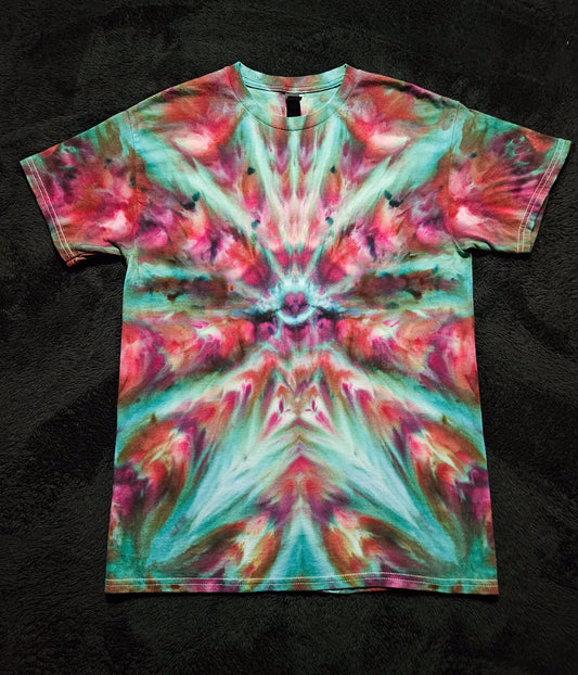 Medium Psychedelic Trails Symmetrical Variation